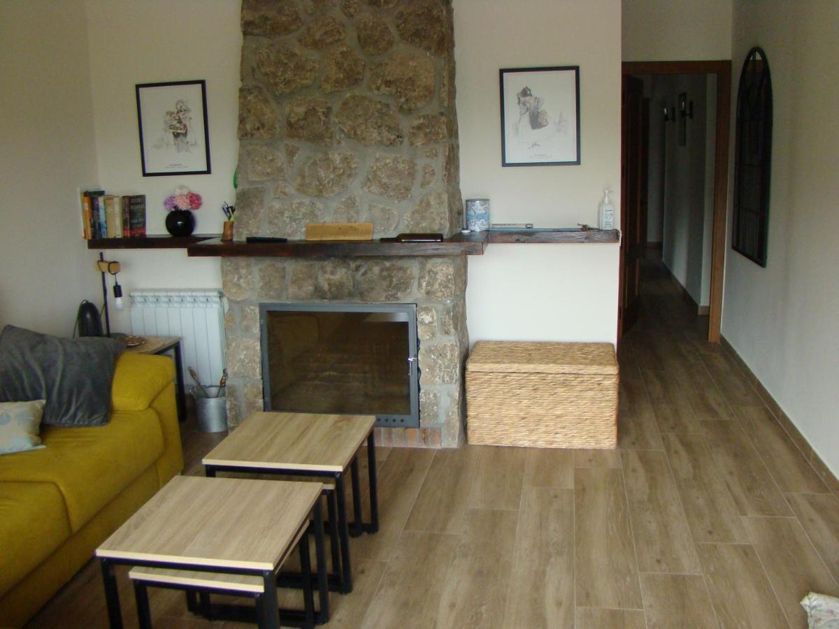 Chalet Con Piscina Y Bbq Para 10 Personas San Martin de Valdeiglesias Exterior photo